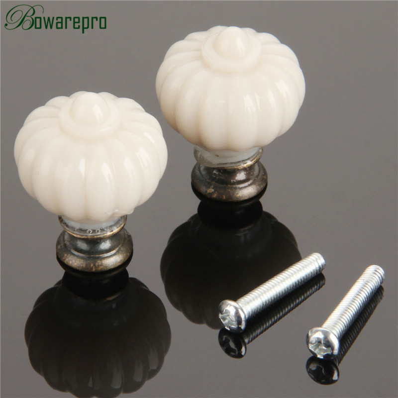 Bouton d'armoire en forme de A - Furniture Hardware Pulls avis et prix