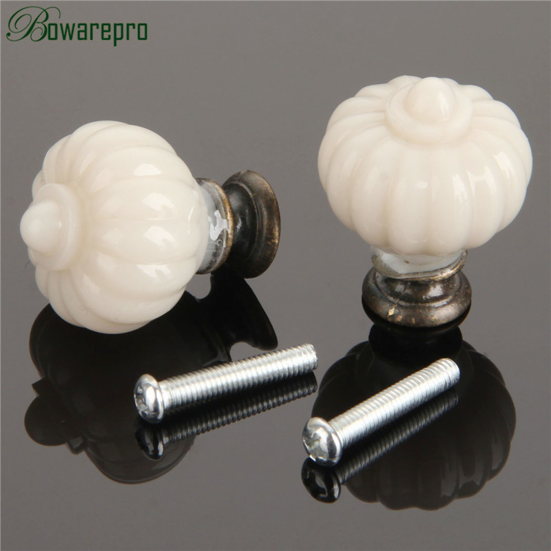 Bouton d'armoire en forme de A - Furniture Hardware Pulls avis et prix